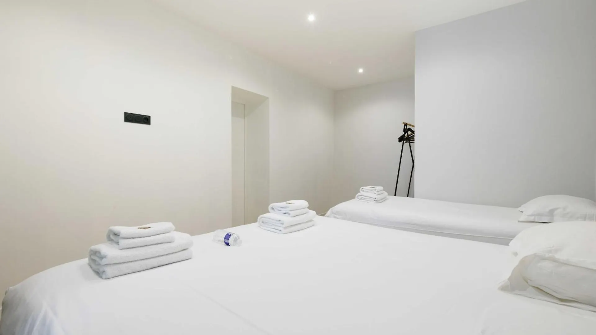 Cosy - 4br-12p - Canal Saint-martin Apartment *
